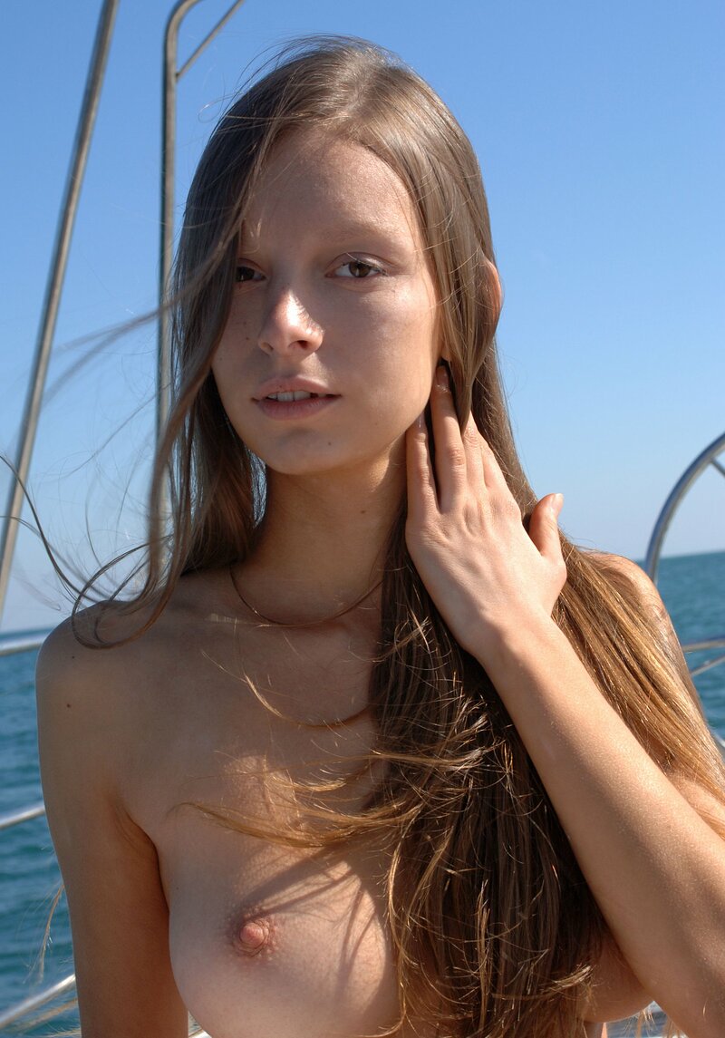 Кристина, 18 лет, 1 размер груди